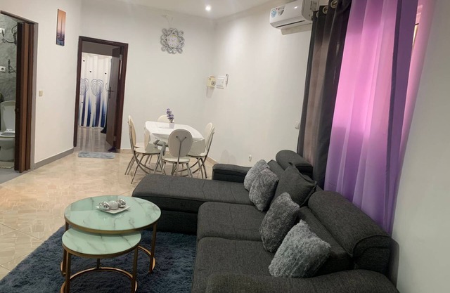 Spacious Tropical Beach Paradise Home/Netflix - 1 Minute Walk From the Beach!