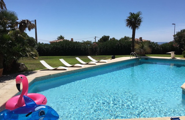 Spacious villa with sea view