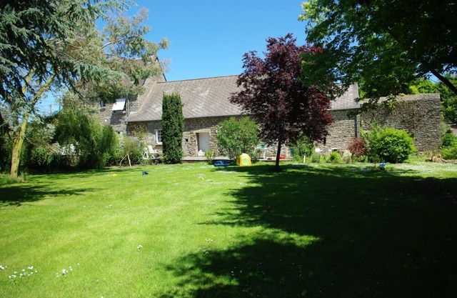 Sparfell - SAINT BROLADRE