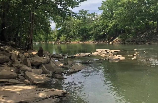 Sparta House on the Calfkiller Rivern