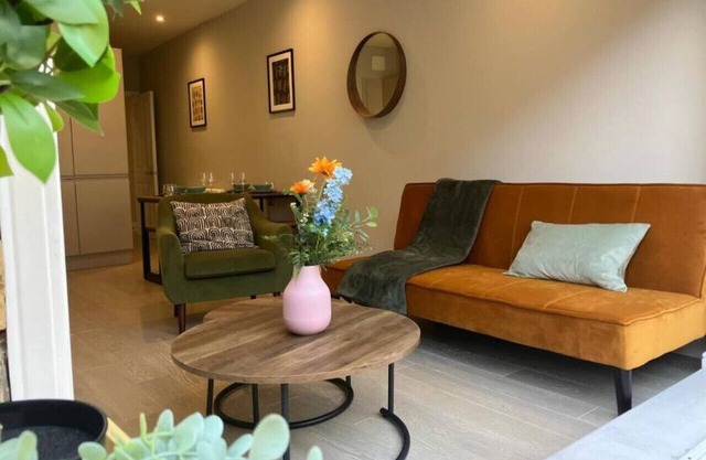 Spectacular 2 bed Flat4Southwell