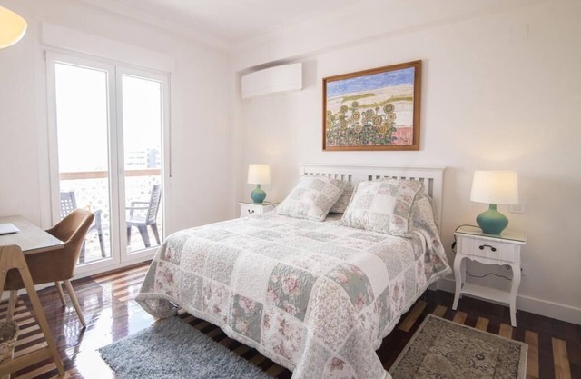 SPECTACULAR. Luxury Comfort. Sunny Golden Mile business. BERNABÉU