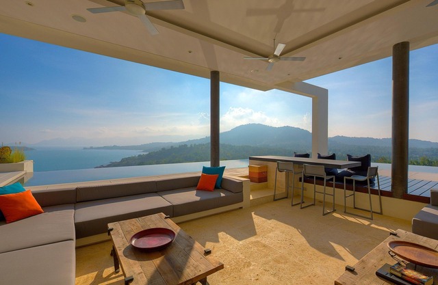 Spectacular Ocean View pool villa