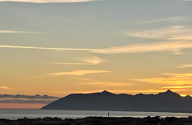 Spectacular sea view apartment: Terracina center