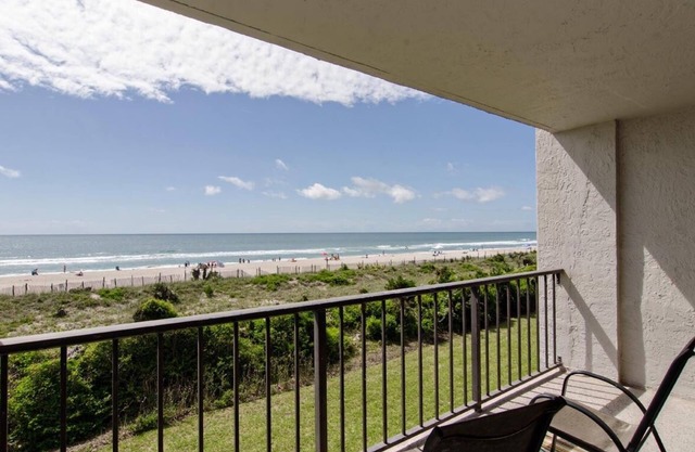 Spectacular views in this 2BR Station One Condo!