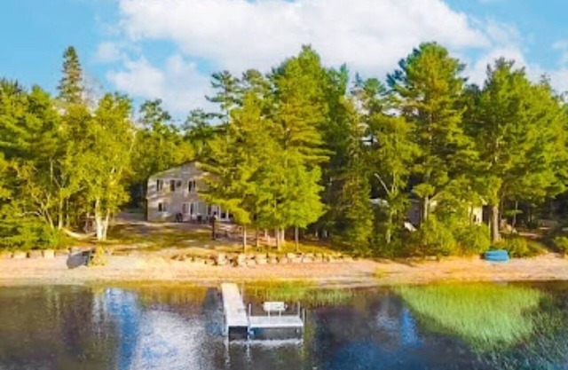 Spectacular Webb Pond. No arrivals or departures on Saturdays. 3 night min stay.