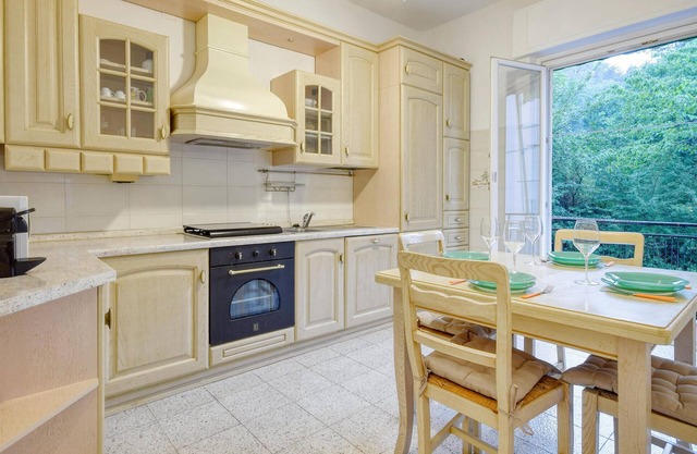 Spend a nice time in this bright vacation apartment.