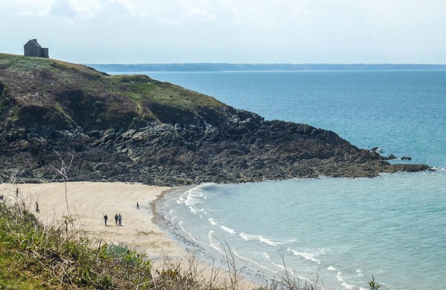 Spend an unforgettable vacation in this vacation home.