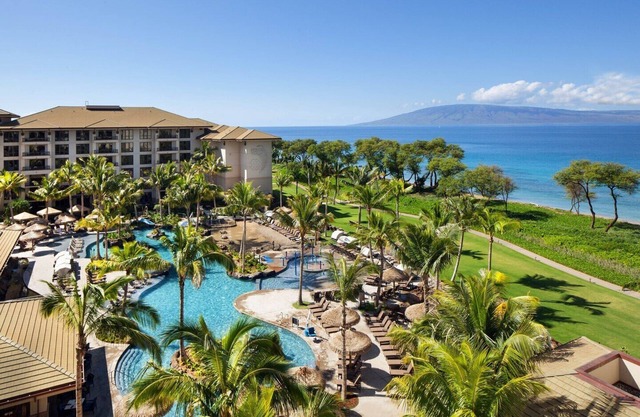Spend Christmas in Maui! 2BR at the Westin Nanea Ocean Villas