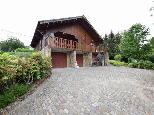 Splendid Chalet in Durbuy with Garden