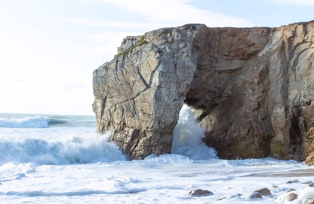 ST PIERRE QUIBERON STUDIO 30 M2 3 MINUTES WALK FROM THE BEACH AND SHOPS