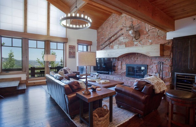 Stag Lodge at Deer Valley Resort - Three Bedroom Residence with Spa #11