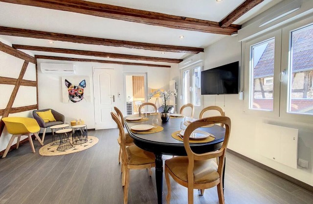 STAMMTISCH - Neuf - Calme - Haut de Gamme - Climatisation