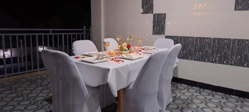 Starlight Executive Lodge