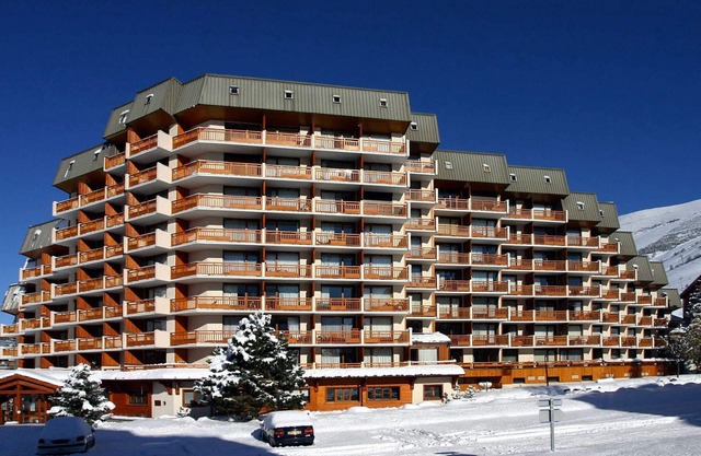 Stay in Central Les Deux Alpes