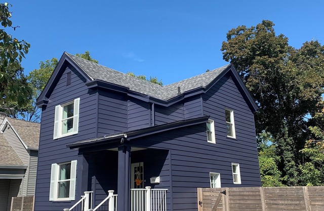 Stay in the heart of Oakley