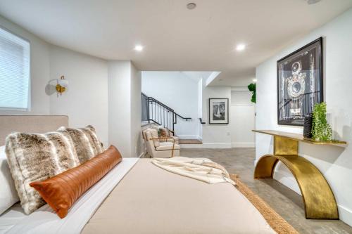 Stay Portland - 1910 Historic Jessie Morehead House - 98 WalkScore