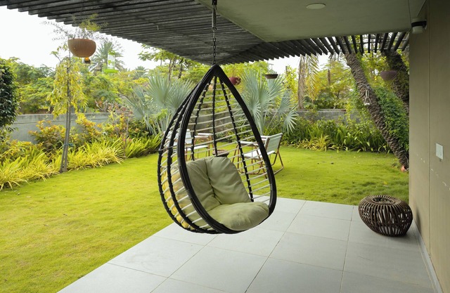 StayGuru Luxury Villa