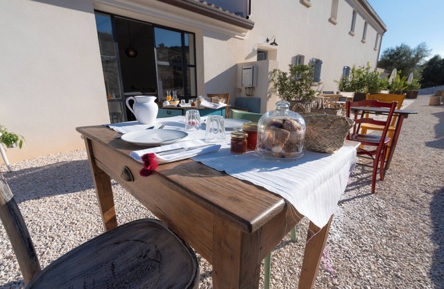 Stazzo Nestled in the silence of the countryside, a few kilometers from the sea of PortoSanPaolo