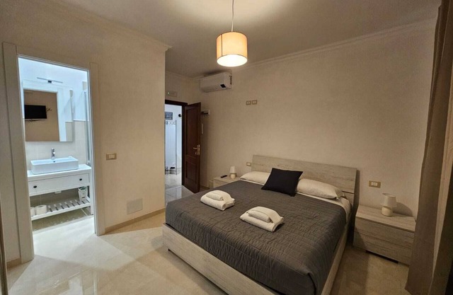 Stendardi's House - Stanza 3