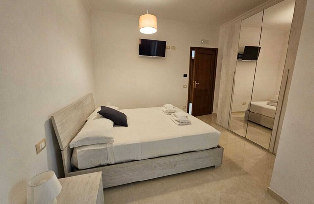 Stendardi's House - Stanza 4