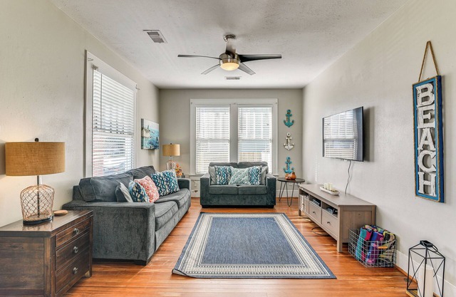 Steps to Beach & Seawall! Galveston Escape w/ Yard