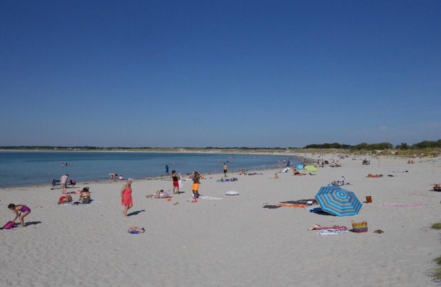 Stone House in Pont-l'Abbe near La Torche