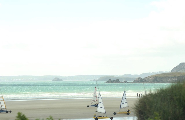 Stone house with 600 meters from the sea with ornamental pond