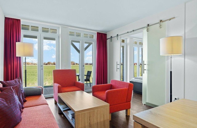 Strandnahe Ferienwohnung m. Sauna, Großer Terrasse, Strandkorb & Tollem Ausblick
