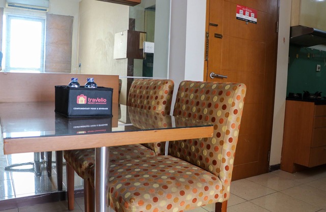 Strategic 2Br At Maple Park Sunter Apartment