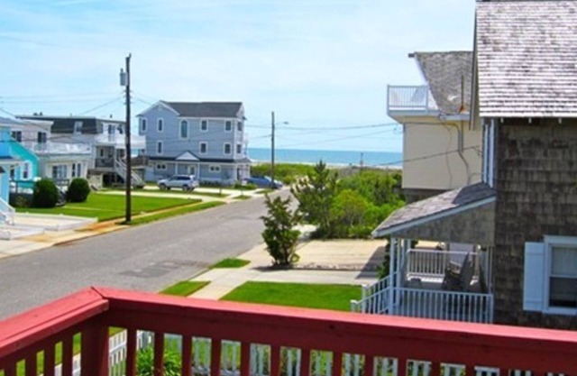 Strathmere Beach Block Rental.Pet Friendly! Contact owner for details on pets.