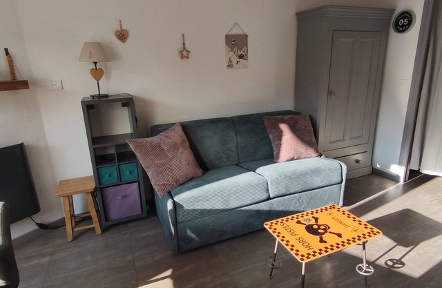 Studio 4 people Vars les Claux - 100m from the slopes and shops point show