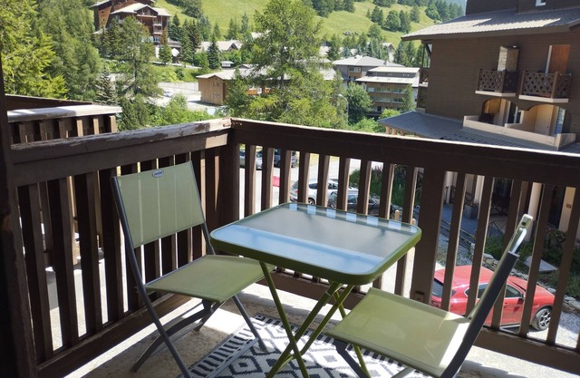 Studio 4 Personnes Avec Balcon aux Pieds des Remontées Mécaniques