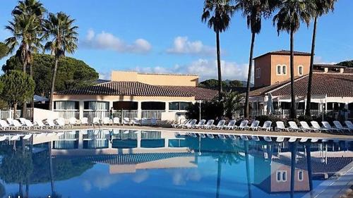 Studio 4 personnes, climatisé, rez de jardin