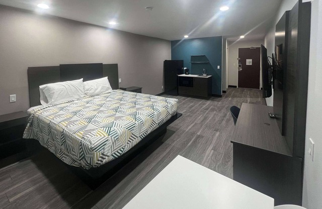 Studio 6 Oklahoma City, OK - South