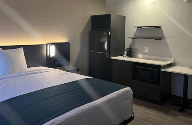 Studio 6 Suites Norcross, GA