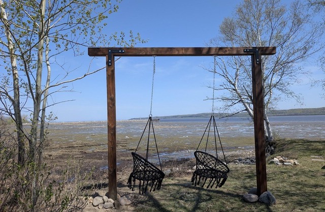 Studio 7 | 2 Min Waterfront | BBQ & Fireplace