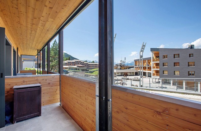 Studio Apartment 'Sweet Home - Pila Apartments' with Mountain View and Private Terrace