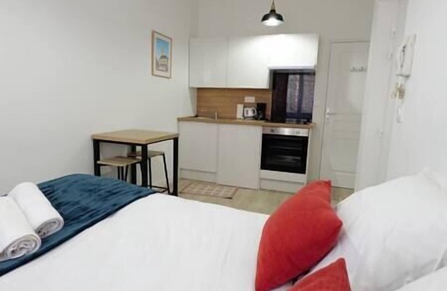 Studio, Au détour du beffroi