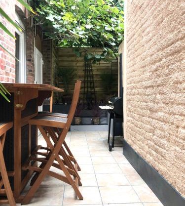 Studio autonome terrasse privée