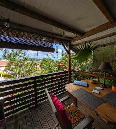 Studio Bwa Banbou dans Villa Fleurs des Iles