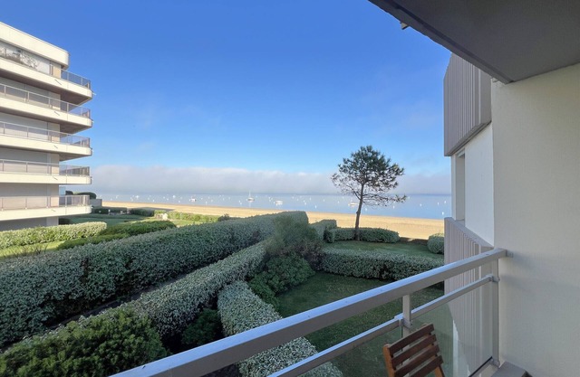 Studio cabin for 4 by the beach with parking in Arcachon