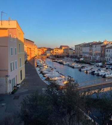 Studio dans un immeuble historique