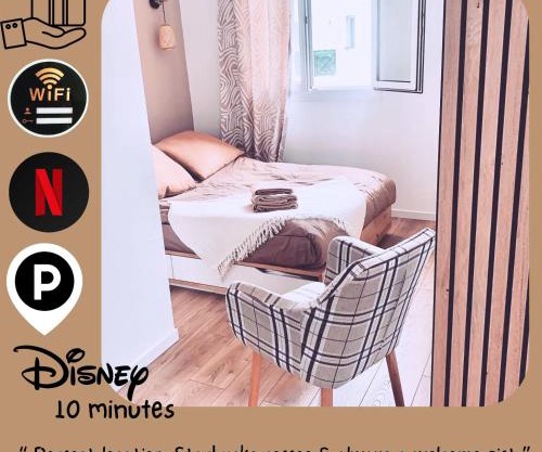 Studio EASY CHECK-IN 8 mins Disneyland 35 mins Paris FREE Starbucks coffee parking wifi