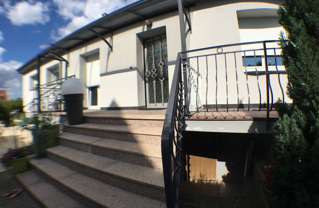 Studio equipped 45m² in house Eguisheim near Colmar, with large garden