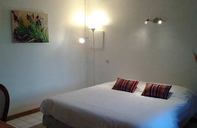 studio equipped for 2 people