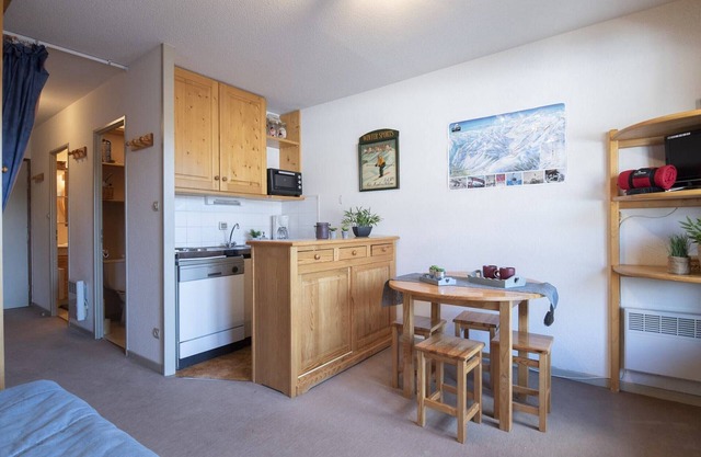 Studio for 4 near the slopes with parking and pets allowed in Saint-Lary-Soulan