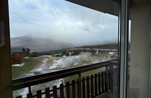 Studio "Le 27" with Mountain View, Balcony and Wi-Fi