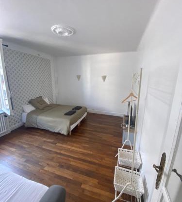 Studio Montrouge proche Centre