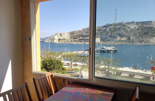 Studio on the Ile du Frioul in Marseille